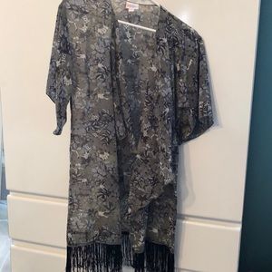 Lularoe Lindsay size small